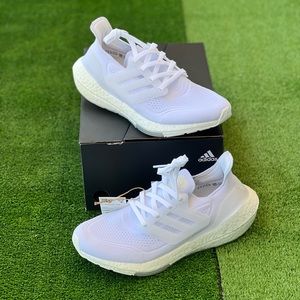 New Authentic adidas Women’s Ultraboost 21 Running Shoe